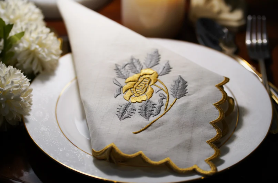 linen napkins