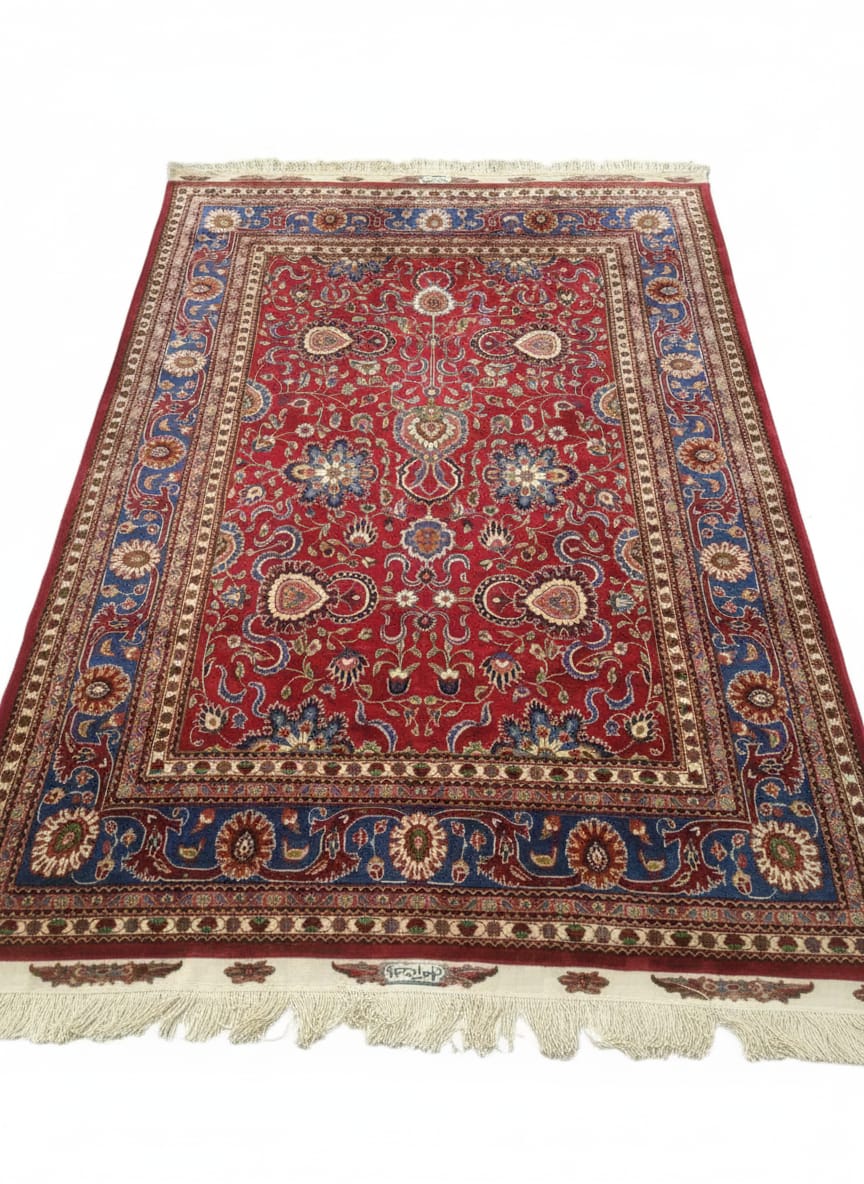 Palace Style Curvilinear Design Rug